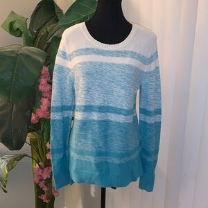 Liz Claiborne Teal and White Crew Neck Sweater